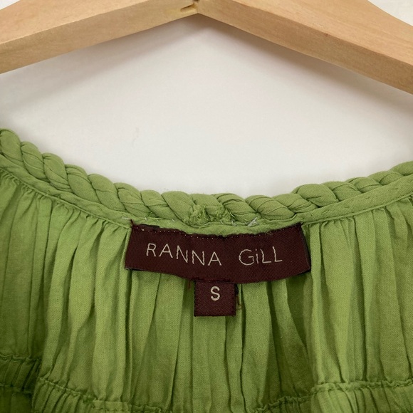 Ranna Gill Light Green Pleated Embroidered Sleeveless Top - Picture 8 of 9